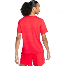 Camisa Nike Manga Curta M Df Miler Top Ss Vermelho/refletivo